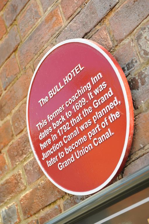 The Bull Hotel Stony Stratford Exteriör bild